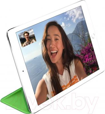 Чехол для планшета Apple iPad Air Smart Cover MGXL2ZM/A (зеленый) - пример использования