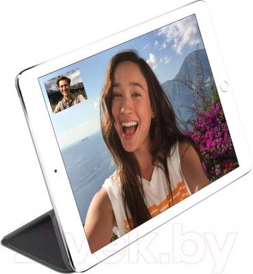 Чехол для планшета Apple iPad Air Smart Cover / MGTM2 (черный) - пример использования