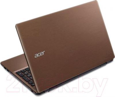 Ноутбук Acer Aspire E5-511-C8ZD (NX.MPNEU.010) - вид сзади