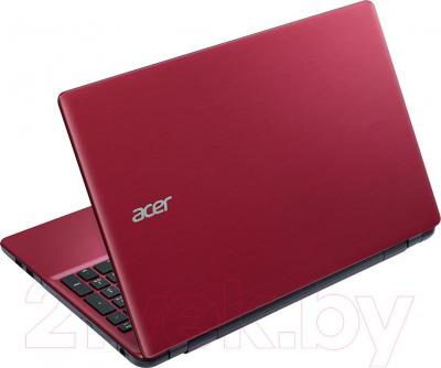 Ноутбук Acer Aspire E5-511-P6G2 (NX.MPLEU.013) - вид сзади