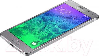 Смартфон Samsung G850F Galaxy Alpha (серебристый) - вид лежа