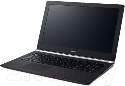 Ноутбук Acer Aspire VN7-591G-54W7 (NX.MQLEU.010) - вполоборота