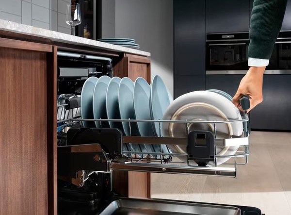 Посудомоечная машина Electrolux EEC67310L