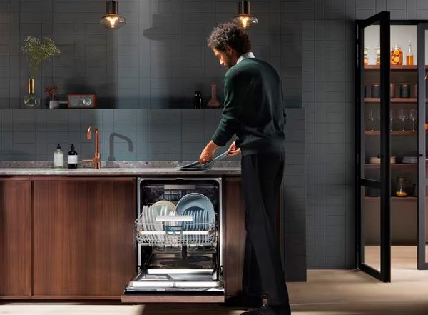 Посудомоечная машина Electrolux EEC67310L