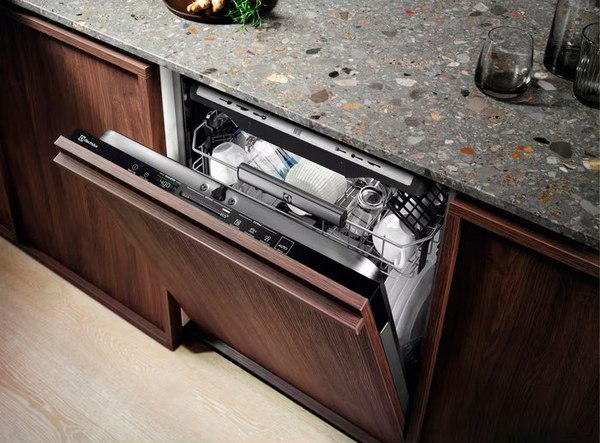 Посудомоечная машина Electrolux EEC67310L