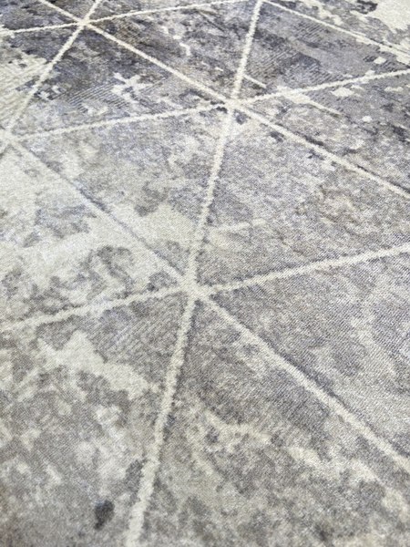 Покрытие напольное тафтинговое Linea Hali Elegant / P1333-GREY (1x2)