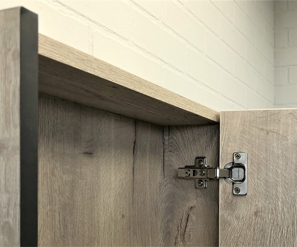Шкаф с зеркалом для ванной Comforty Вена-45 (дуб дымчатый)