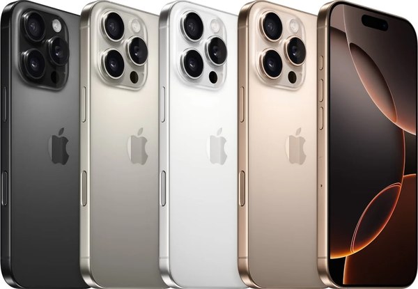 Смартфон Apple iPhone 16 Pro 256GB Dual Sim (пустынный титан)