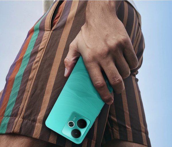 Смартфон Realme 14Т 5G 8GB/256GB (зеленый)