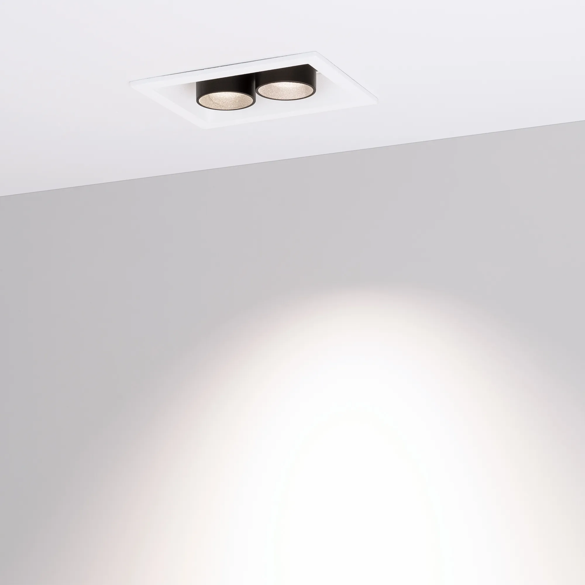Точечный светильник Arlight MS-ORIENT-BUILT-TURN-TC-S67x90-5W Day4000 WH-BK / 032232 — фото 4