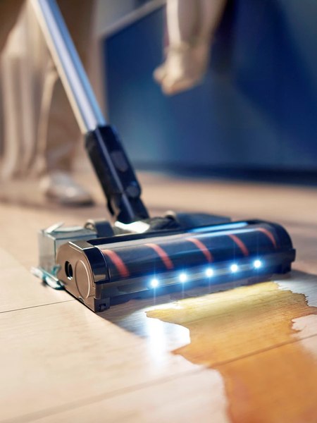 Купить Вертикальный пылесос Philips XC3133/01 в Жодино