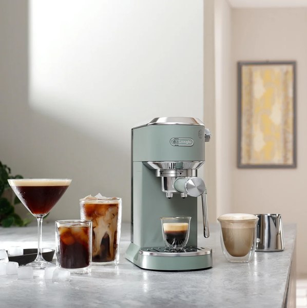 Купить Кофеварка эспрессо DeLonghi EC890.GR в Жодино