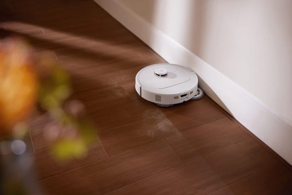 Робот-пылесос Roborock Robotic VC+Empty Wash Fill Dock Qrevo C RU RRW0PEP / QRRC02-02 (белый)
