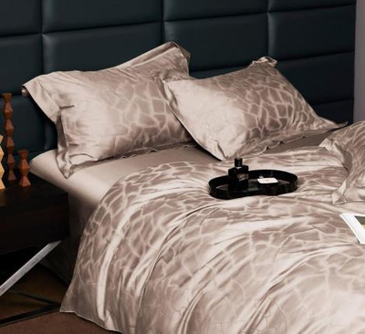 

Комплект постельного белья, Tencel жаккард 1.5сп Rino / 1452105274-tg52