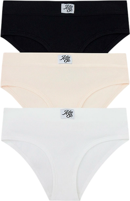 Комплект женских трусов Mark Formelle 412491-3 (р.106, белый-1/декор) -