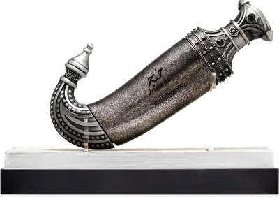 

Парфюмерная вода, Emarati Khanjar