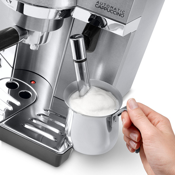 Купить Кофеварка эспрессо DeLonghi EC860.M  