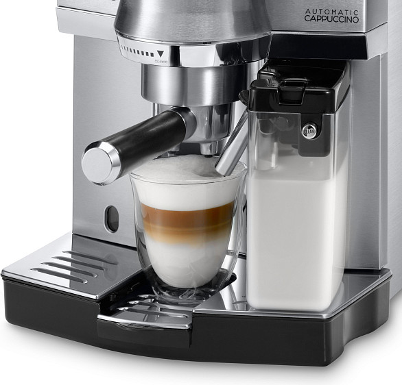 Купить Кофеварка эспрессо DeLonghi EC860.M  