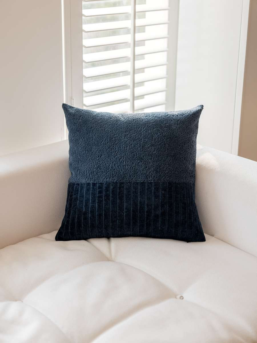 Наволочка декоративная MATEX Tufted Velvet ALEX-54 (синий) — фото 2