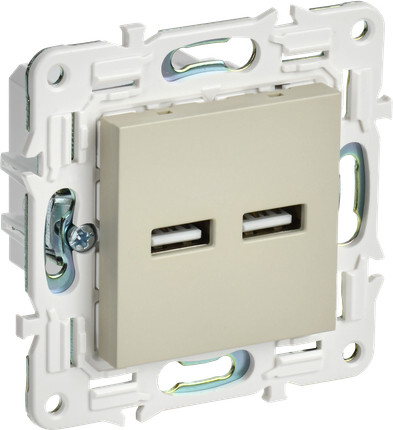 Розетка IEK Skandy SK-U21-D31-K10 (бежевый)
