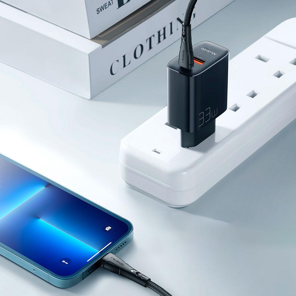 Зарядное устройство сетевое McDodo CH-0922 1C+1A Fast Charger + C to C Cable (1.2м) — фото 3