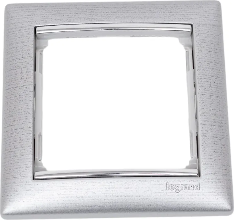 Рамка для выключателей и розеток Legrand Valena DIY / 694353 (алюминий матовый)