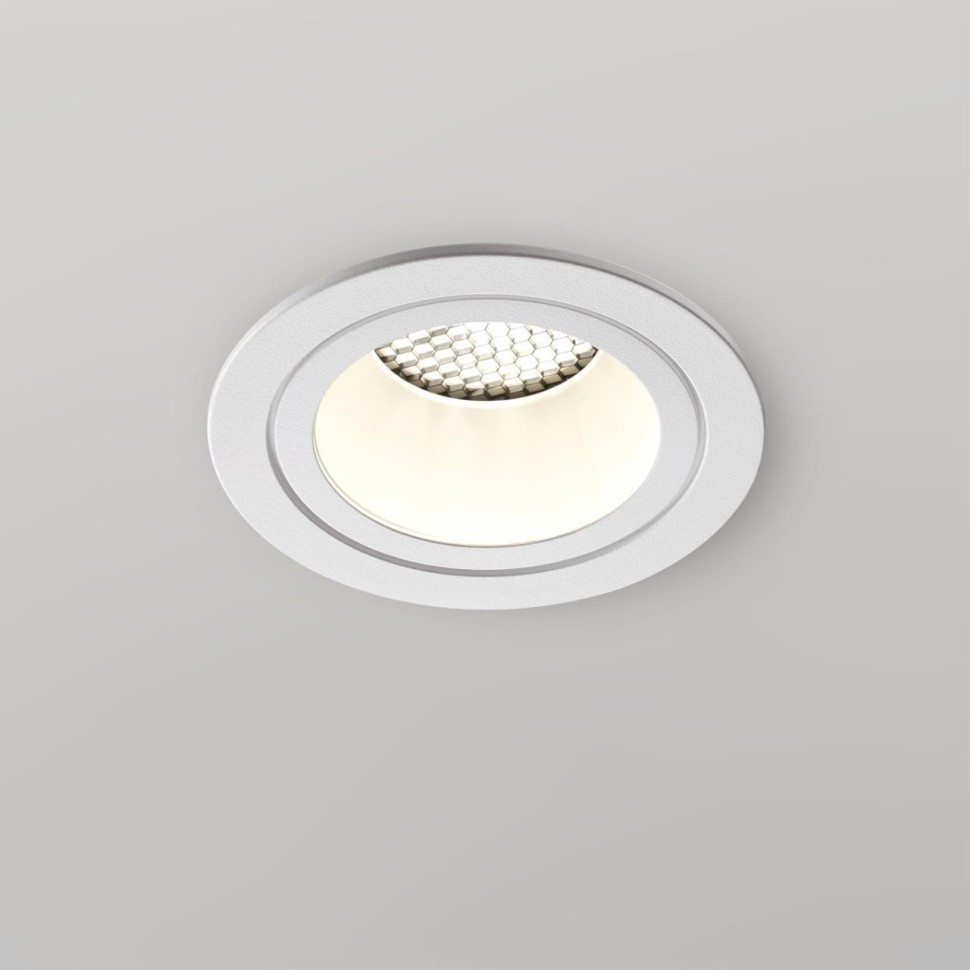 Точечный светильник Novotech Morus 370999