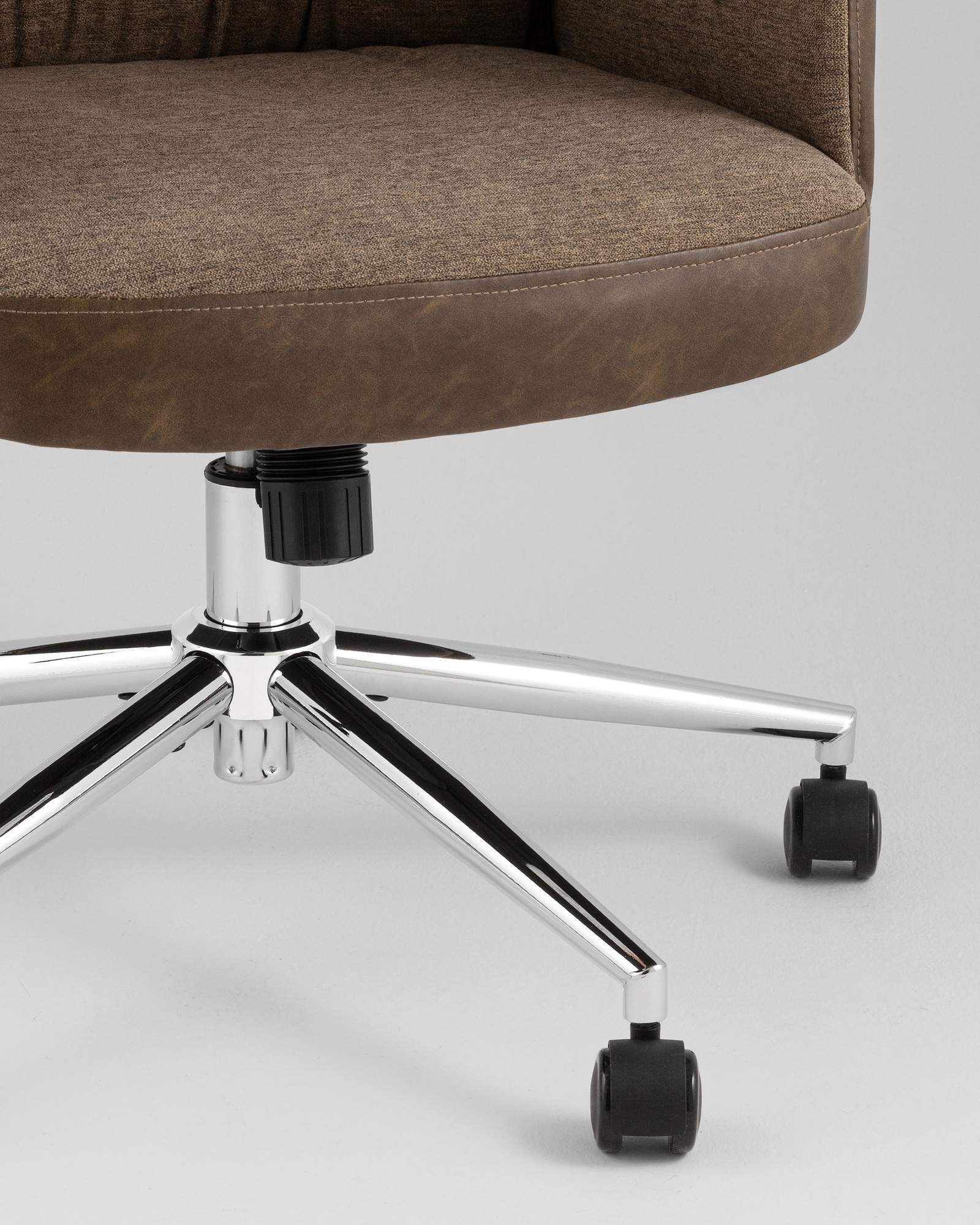 Кресло офисное TopChairs Neoma (коричневая экокожа/ткань) — фото 6