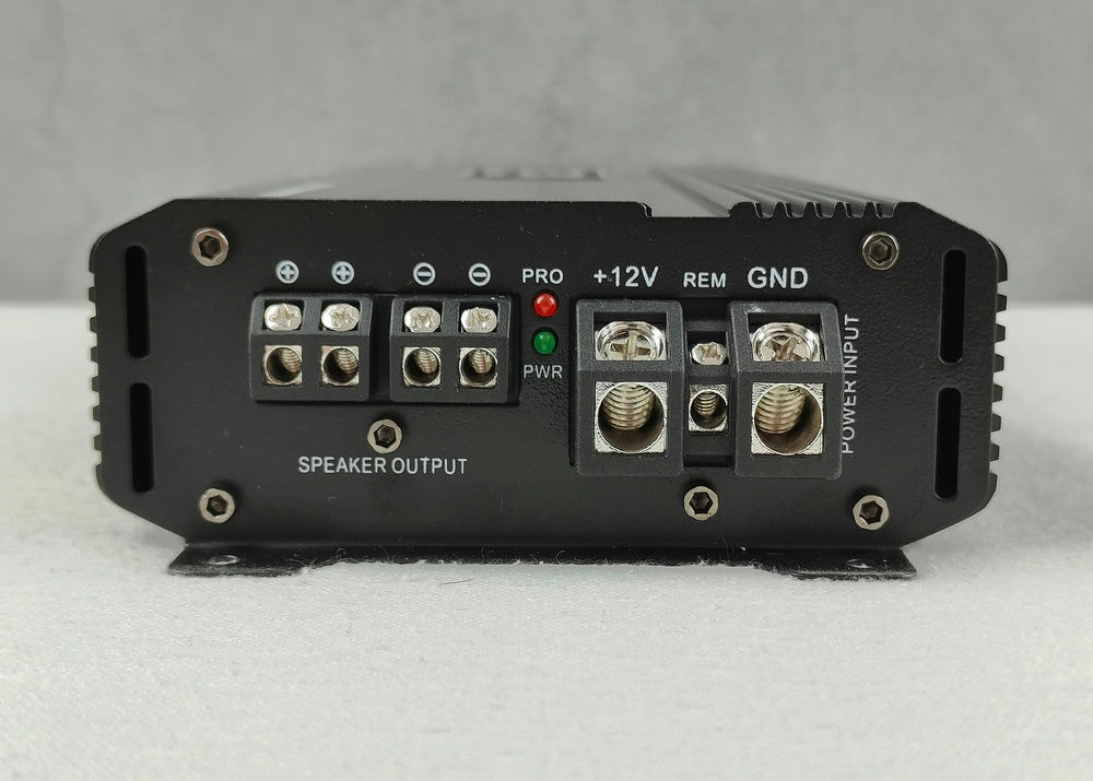 Автомобильный усилитель FSD audio Compact D1.1500 — фото 3