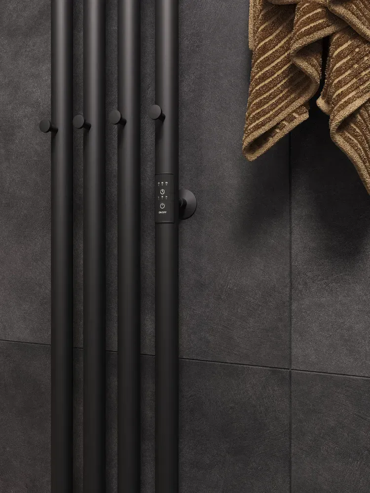 Полотенцесушитель электрический Маргроид Ferrum Inaro 4 СНШ 150x6 8 крючков (черный матовый, таймер справа) — фото 5