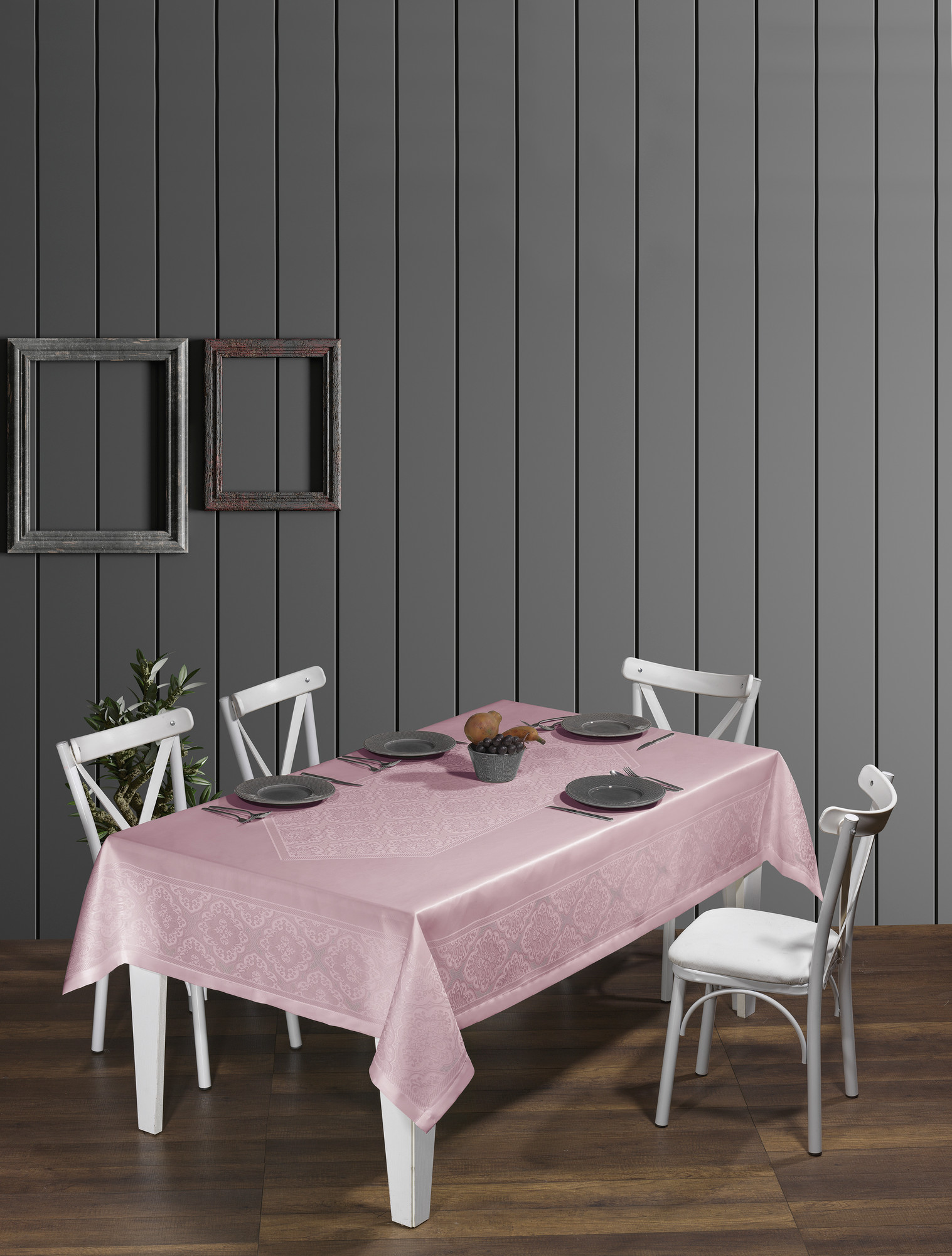 Скатерть DO&CO Roma 160x220 / 12311 (пудра)
