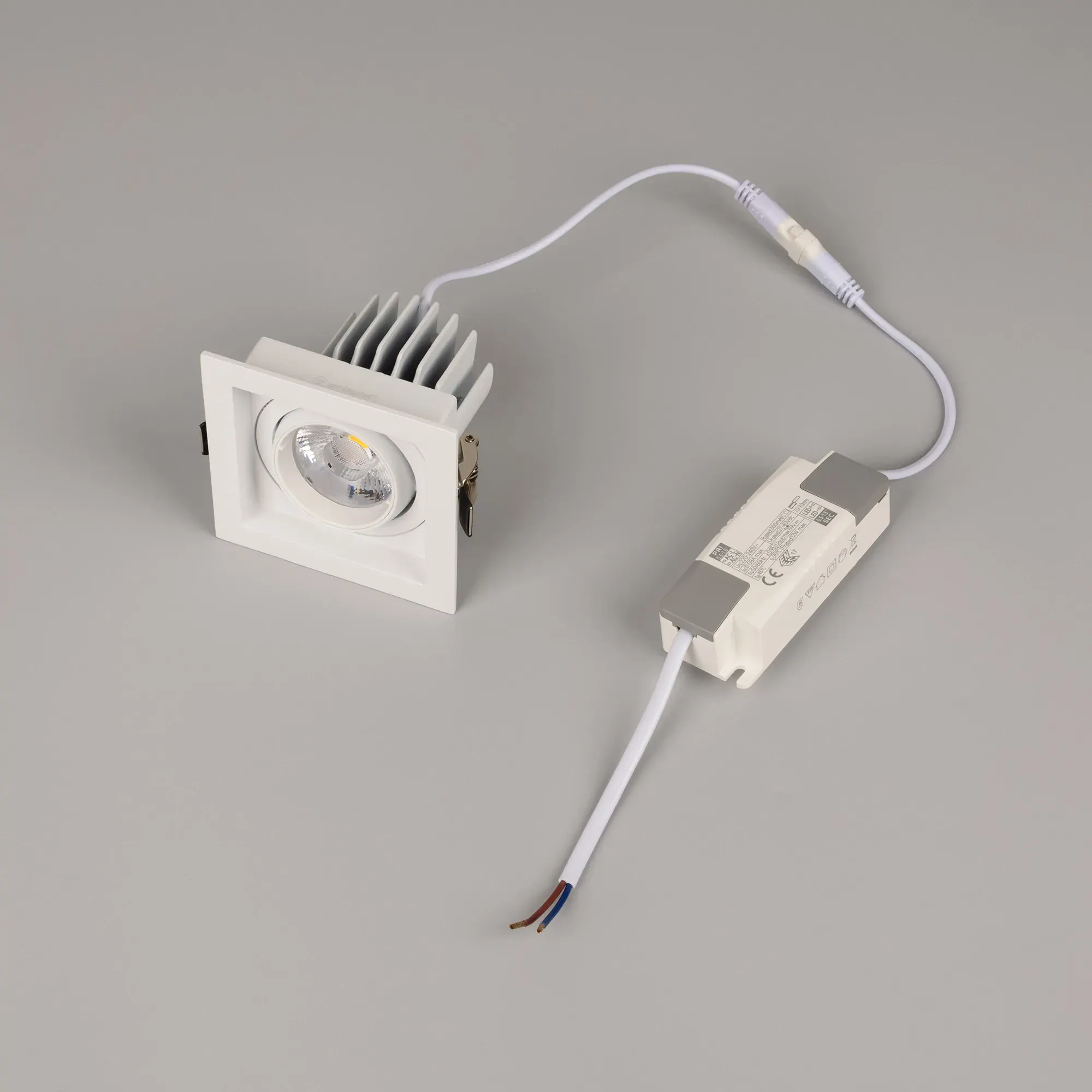 Точечный светильник Arlight MS-VORTEX-BUILT-S90x90-12W Day4000 WH-WH 40 deg / 057915 — фото 4