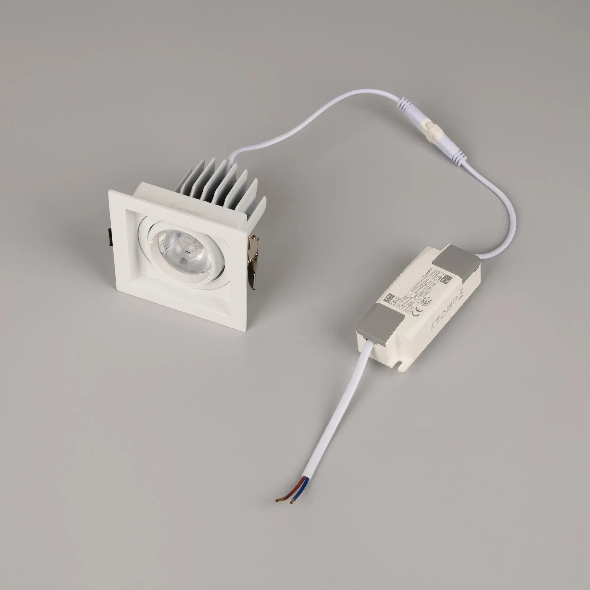 Точечный светильник Arlight MS-VORTEX-BUILT-S90x90-12W Warm3000 WH-WH 40 deg / 057914 — фото 4