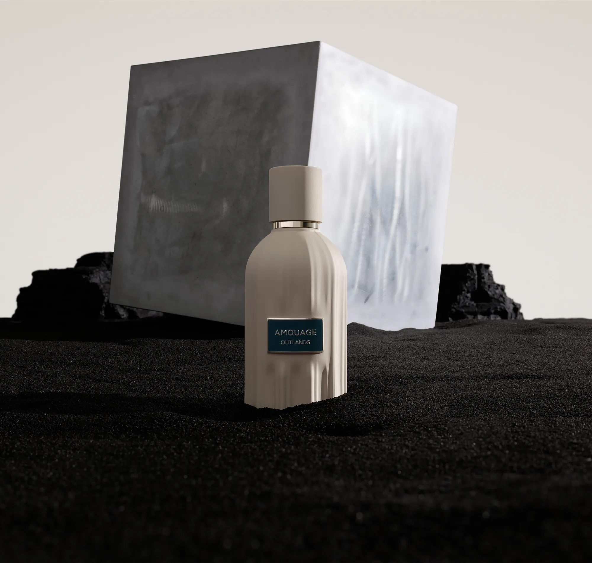 Парфюмерная вода Amouage Outlands Essence (100мл) — фото 3