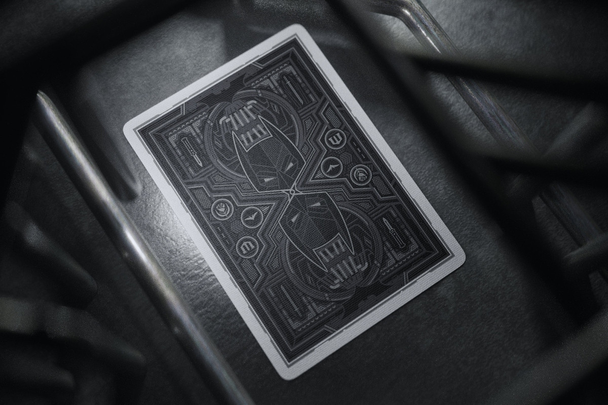 Игральные карты Theory 11 Dark Knight Playing Cards / T1186 — фото 5