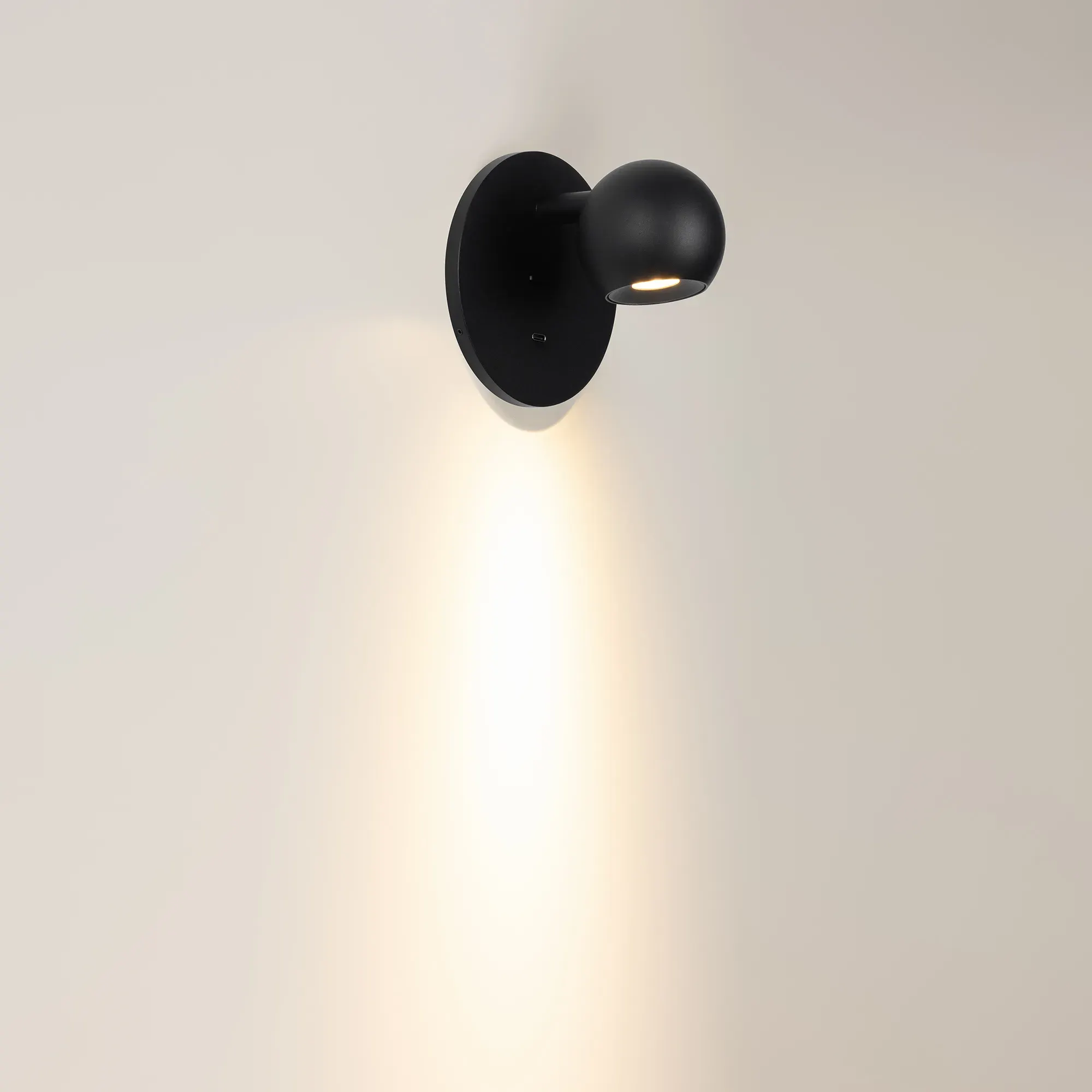 Спот Arlight SP-OTTORI-WALL-CHARGE-6W Warm3000 BK 30 deg / 058480