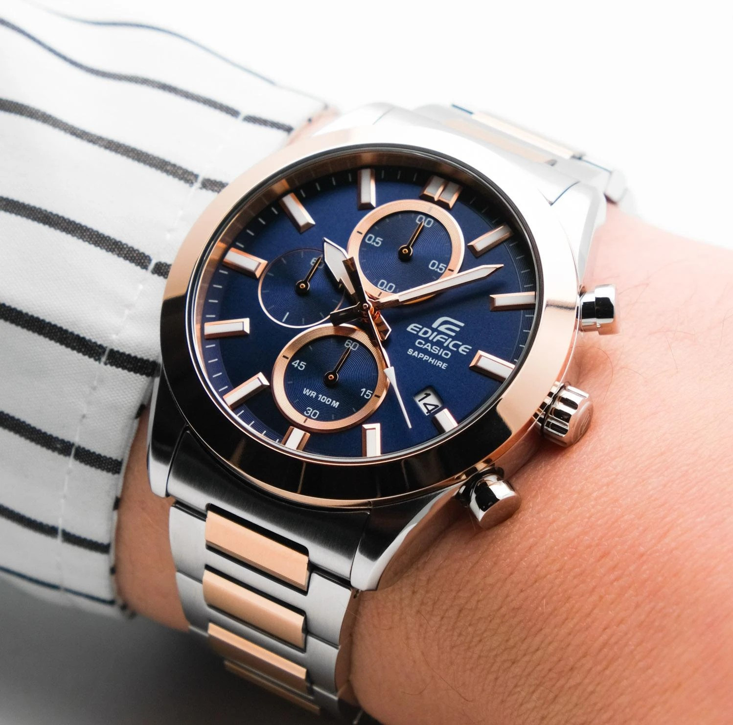 Часы наручные мужские Casio EFB-710SG-2A — фото 3