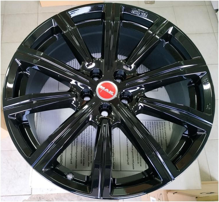 Литой диск MAK Birmingham 20x8.5" 5x112мм DIA 66.6мм ET 52мм Gloss Black — фото 3