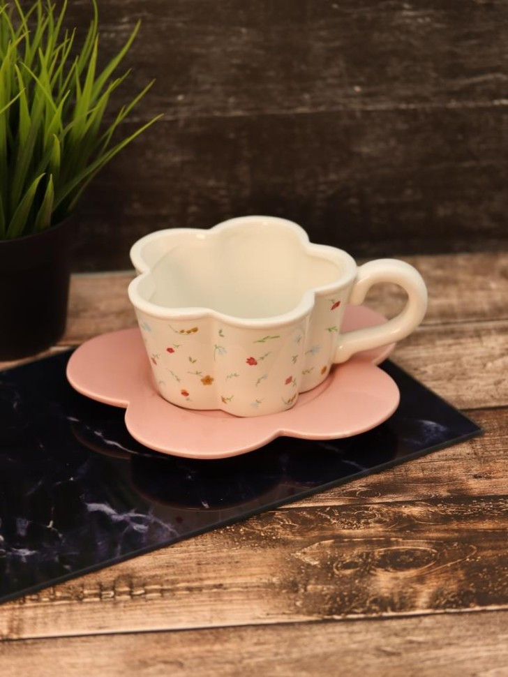 Чашка с блюдцем ILikeGift Cozy dishes FC250169 (white) — фото 3