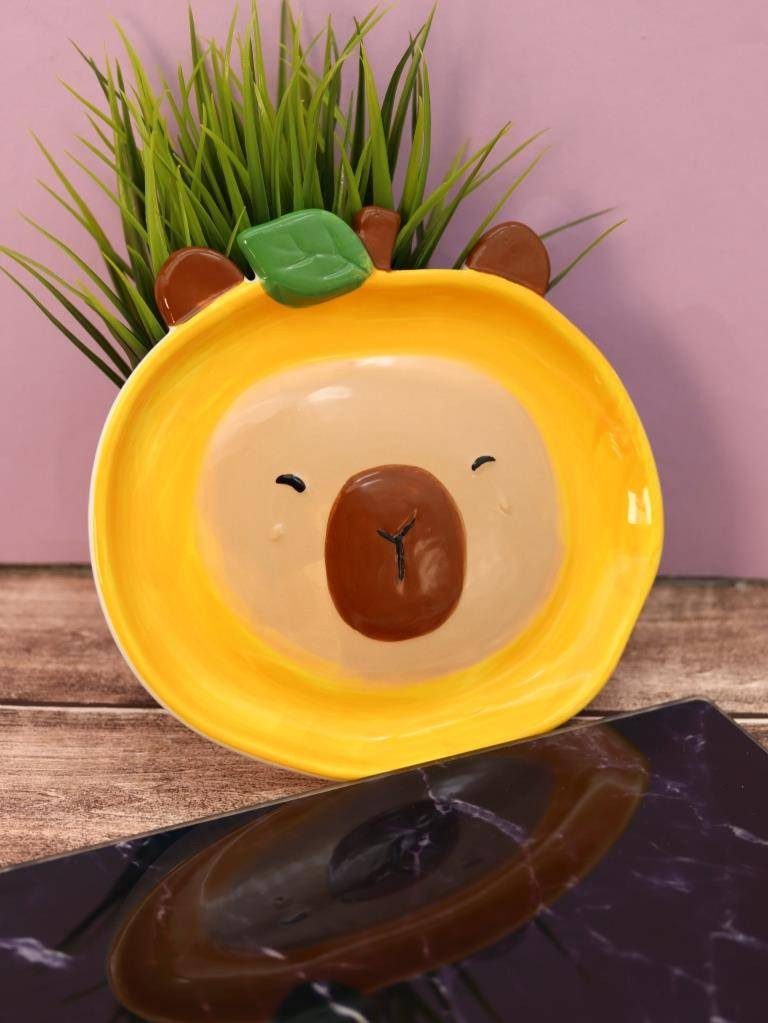 Тарелка столовая обеденная ILikeGift Capybara mandarin / FC242584 — фото 2