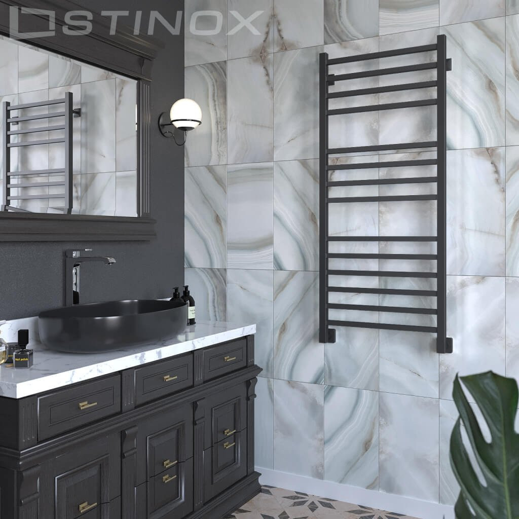 Полотенцесушитель водяной Stinox Quatro Luxe 50x120 / qu120lral9005 (черный матовый) — фото 2