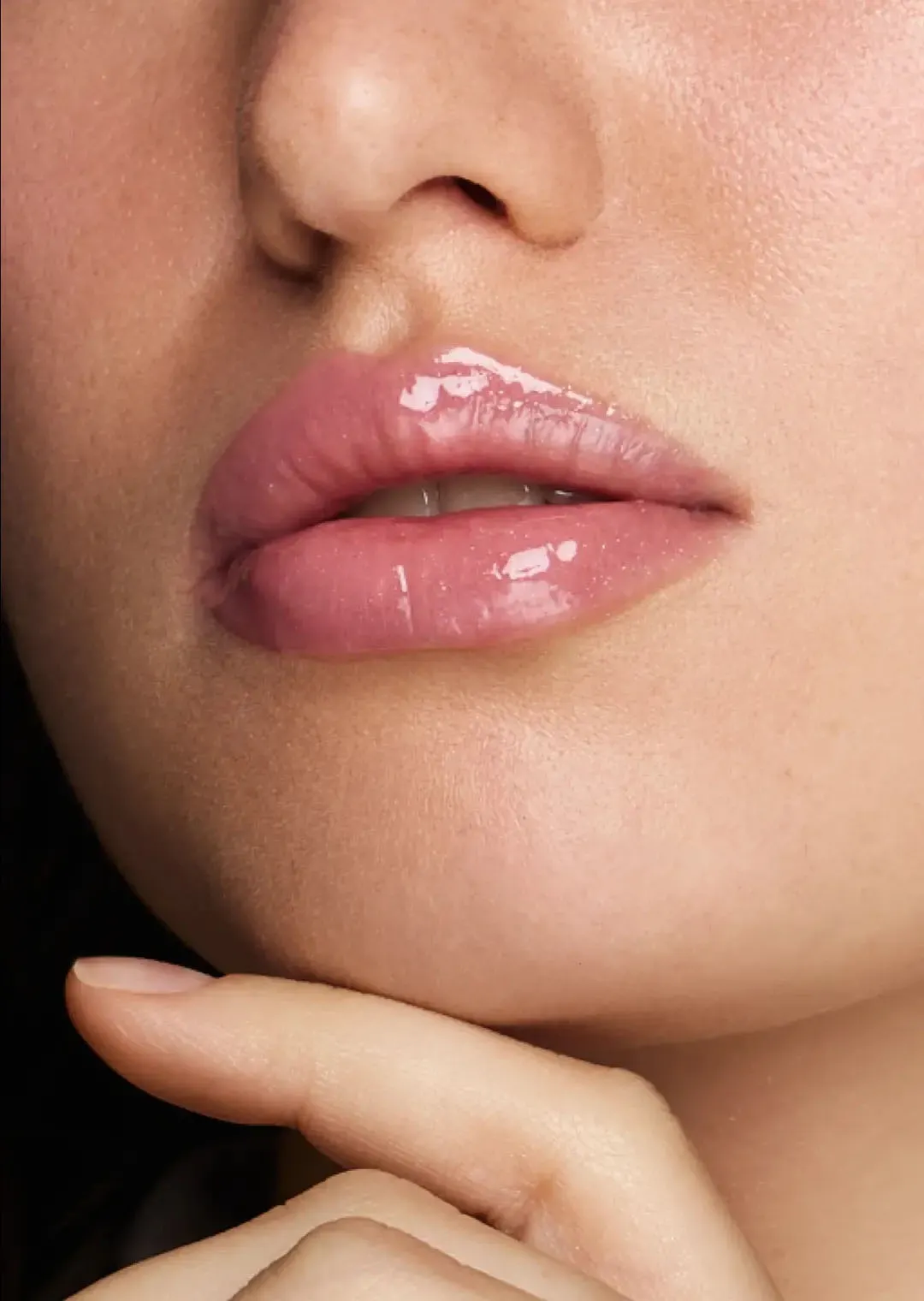 Блеск для губ Shik Lip Gloss Care тон 101 Pale Pink — фото 5