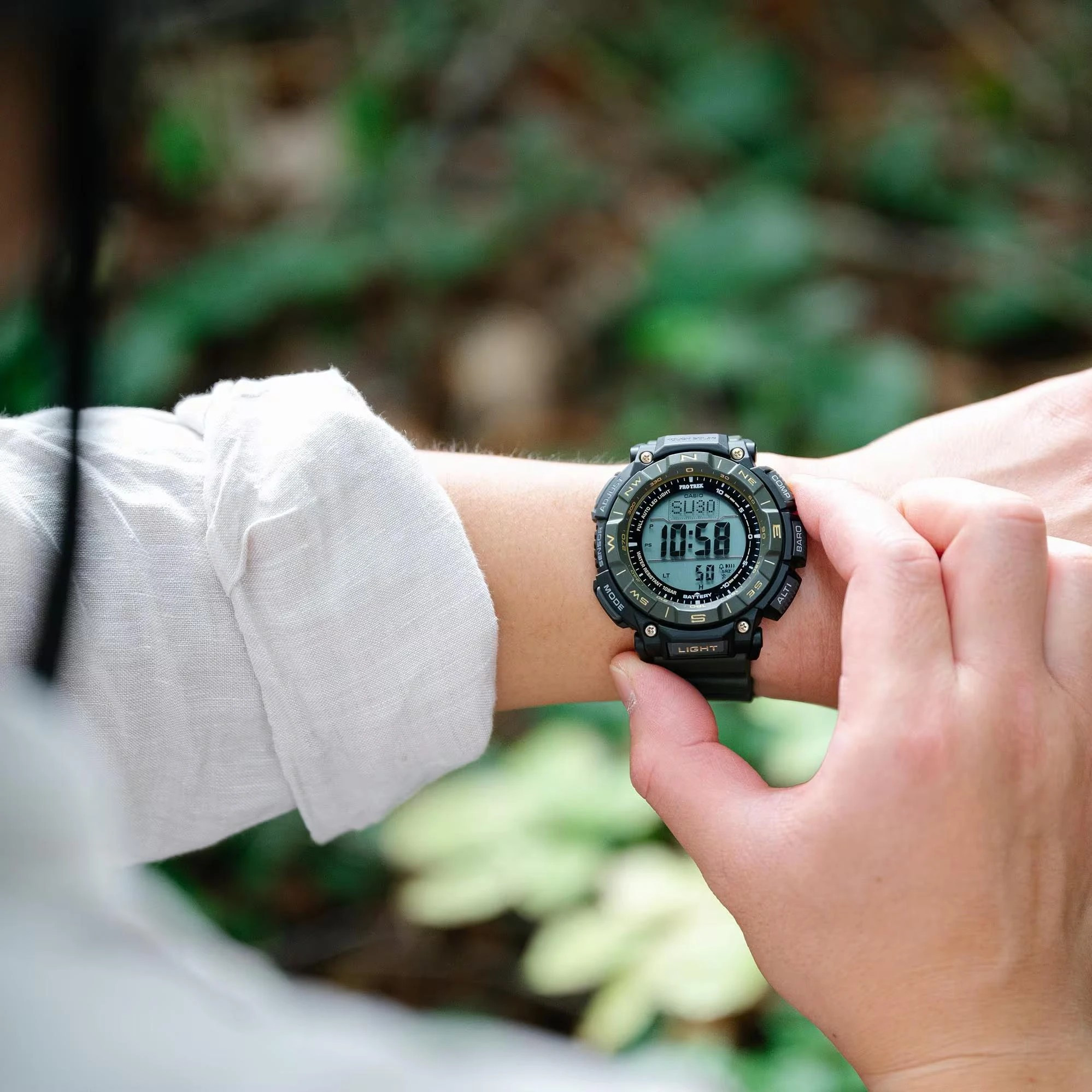 Часы наручные мужские Casio PRG-340ANS-3E — фото 2