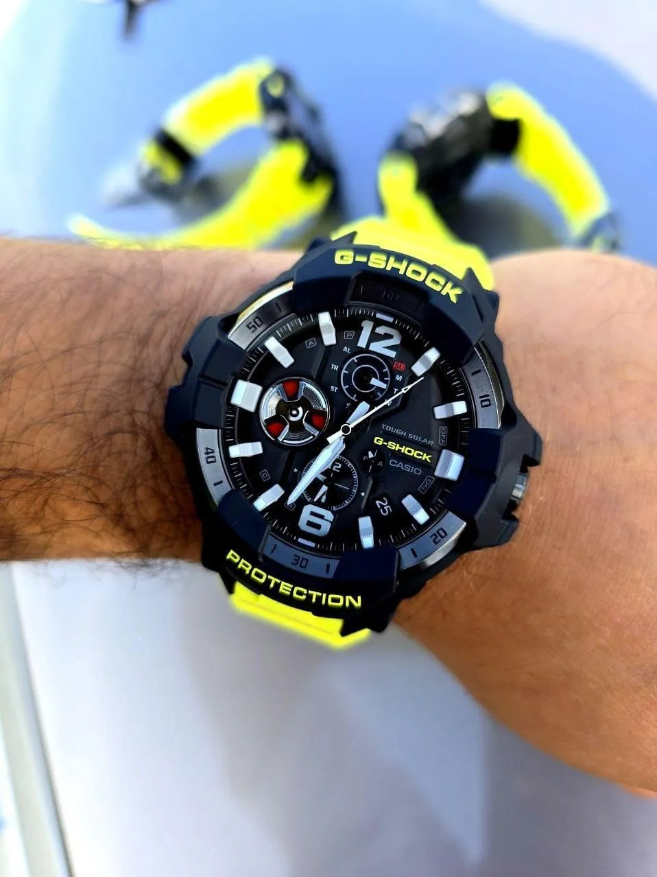 Часы наручные мужские Casio GR-B300RY-1A9 — фото 3