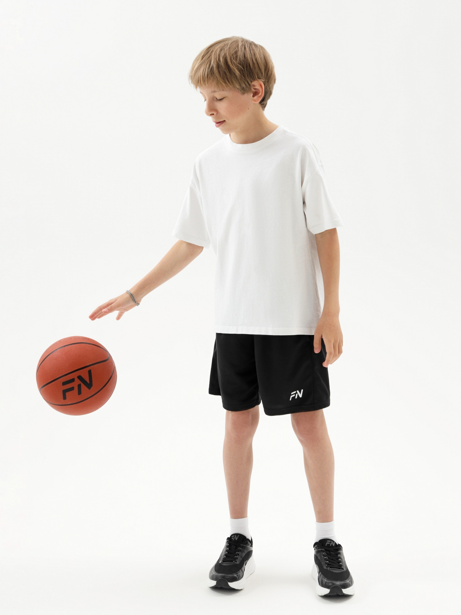 Шорты спортивные детские FN Bounce Kid / KFN4272001-000 (р.140, черный) — фото 4