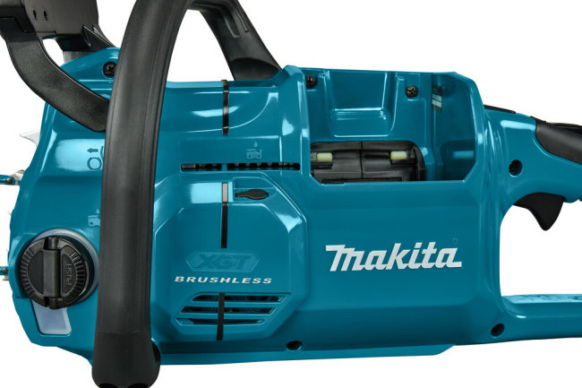 Пила цепная аккумуляторная Makita UC026GT101 — фото 5