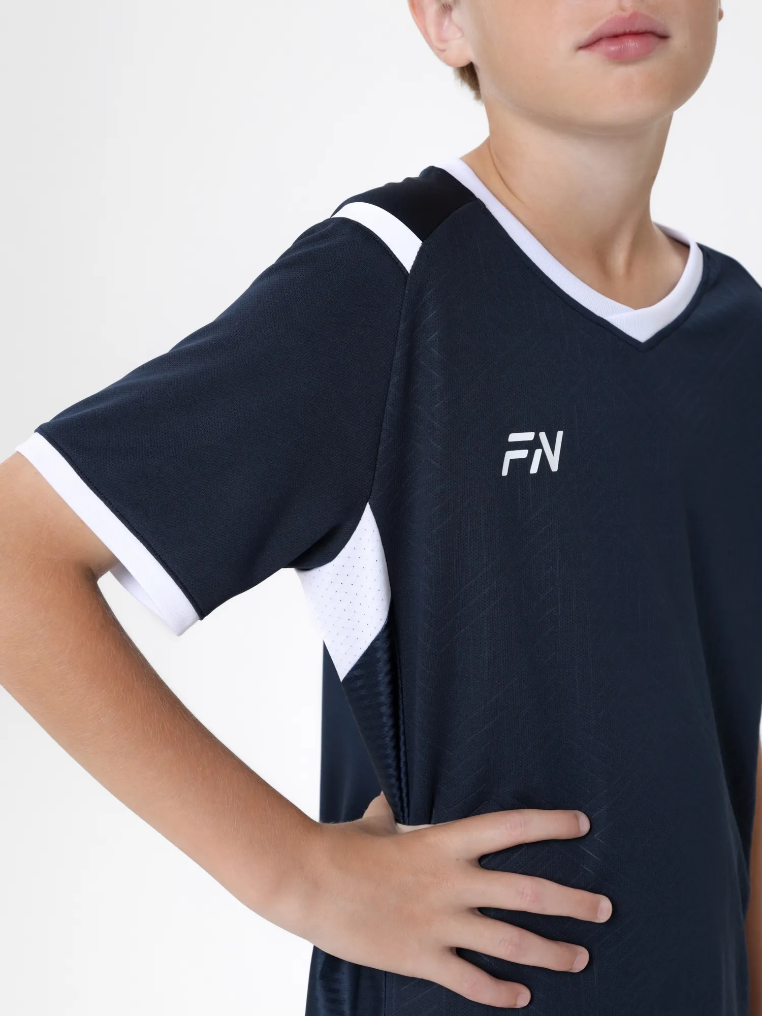 Футбольная форма FN Spirit Kid / KFN4261018-424 (р.160, белый/темно-синий) — фото 5