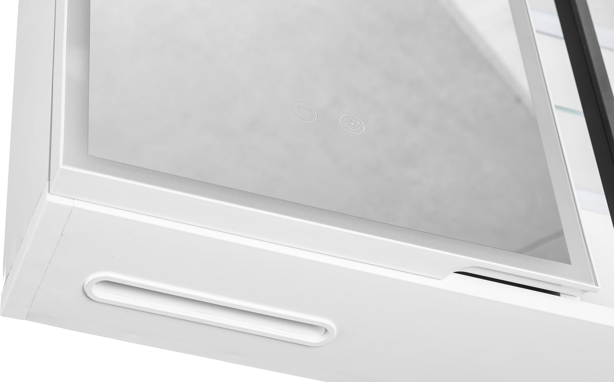 Шкаф с зеркалом для ванной Saniteco Led WSED250916002-1 (белый) — фото 6