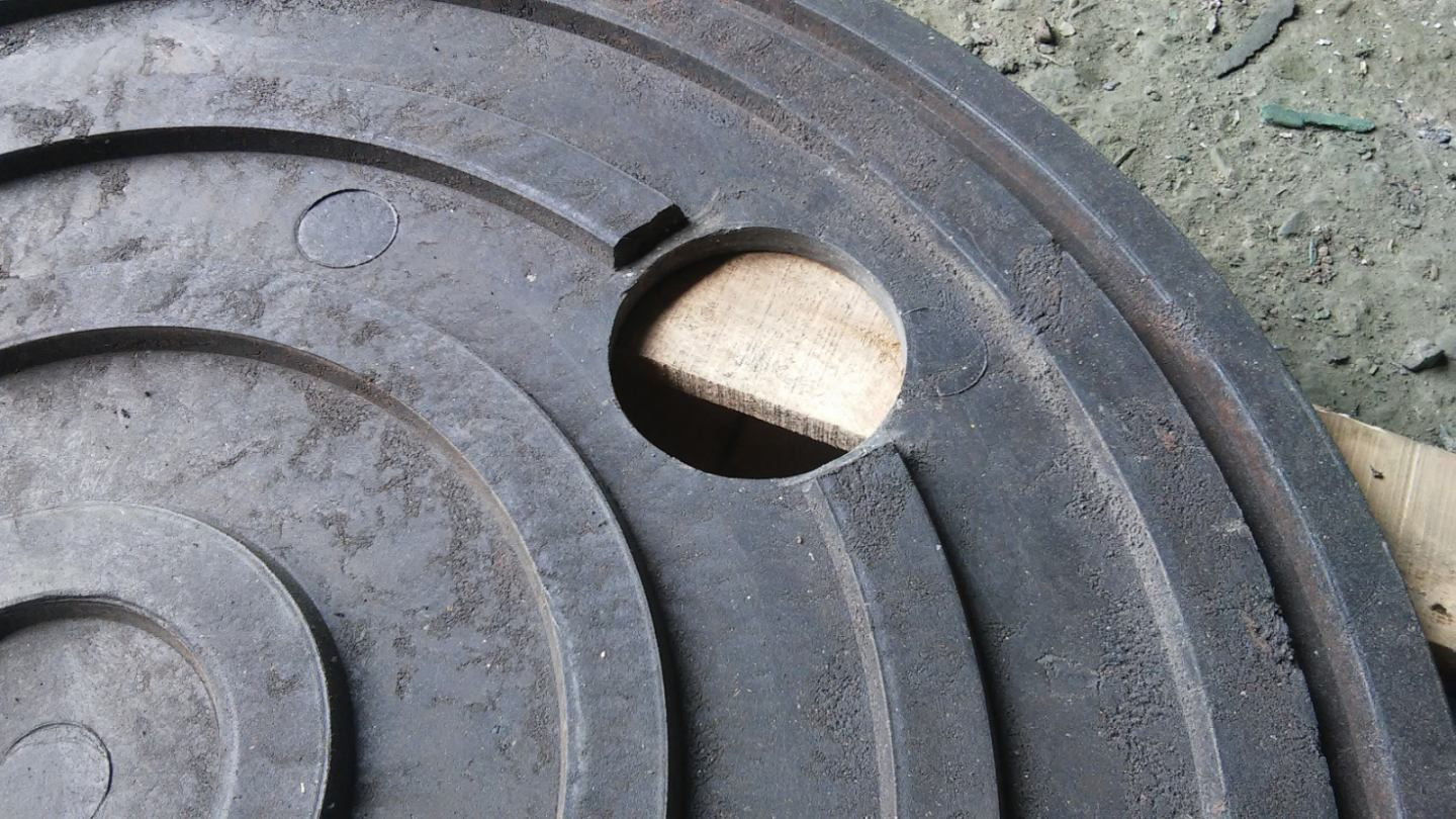 Дно колодца PLASTKRAFT h40/ О 43кг (с отверстием) — фото 2