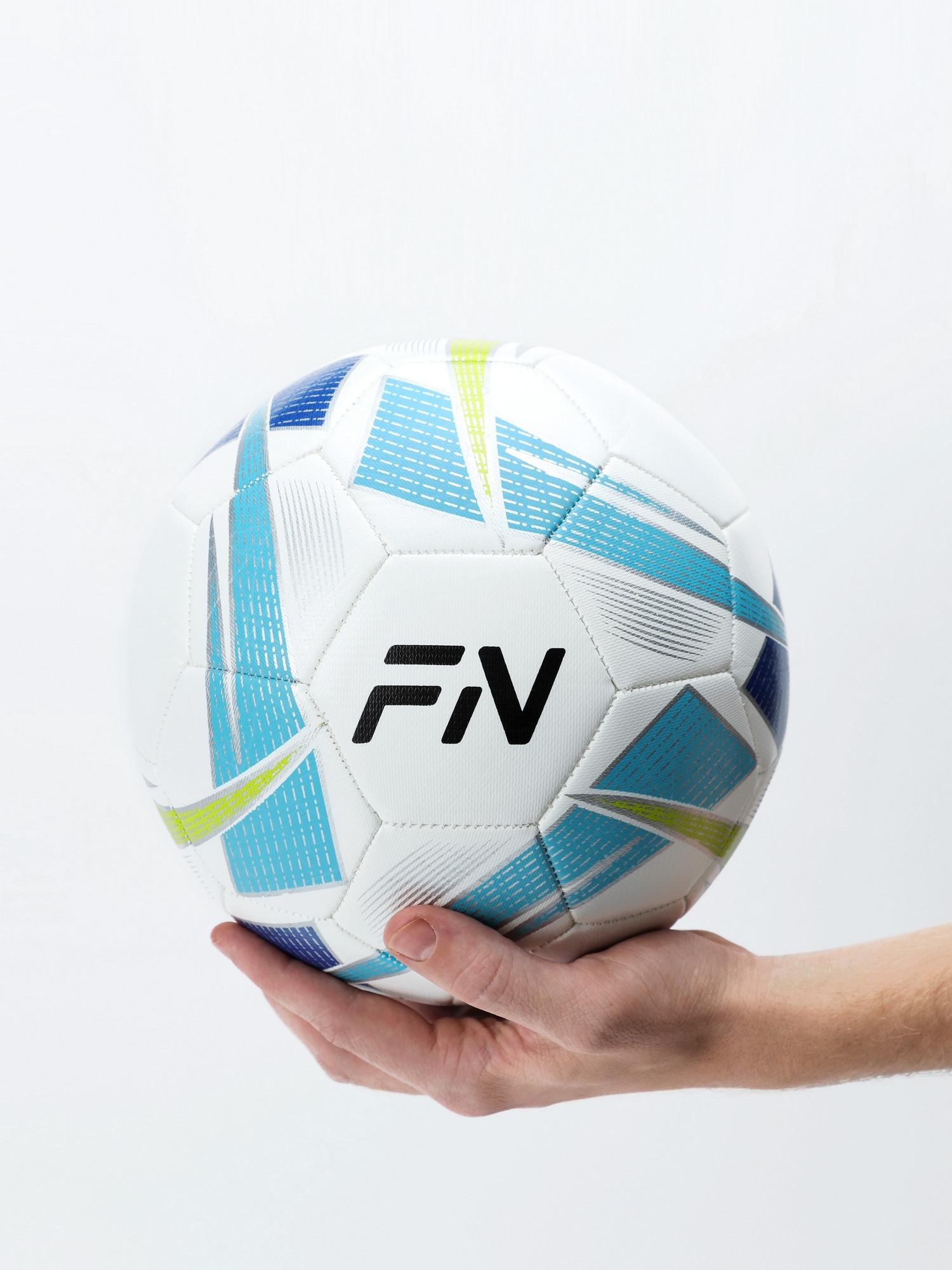 Футбольный мяч FN Spark / FN6021007-113 (р.4, белый) — фото 2